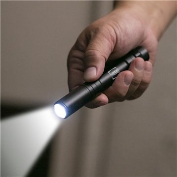 Basecamp Mega Flashlight - Aircraft Aluminum & 220 Lumen