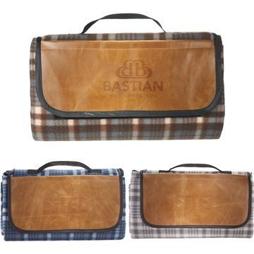 Field & Co.® Picnic Blanket - Fleece & Storage Pocket