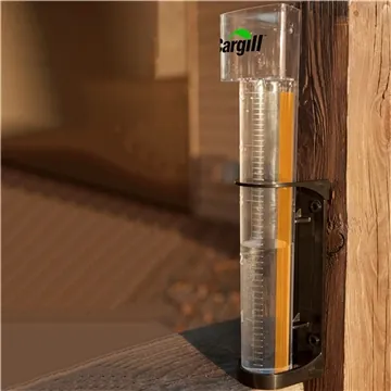 Image of 100 Custom Hammer Head Rain Gauge - Magnified Reading